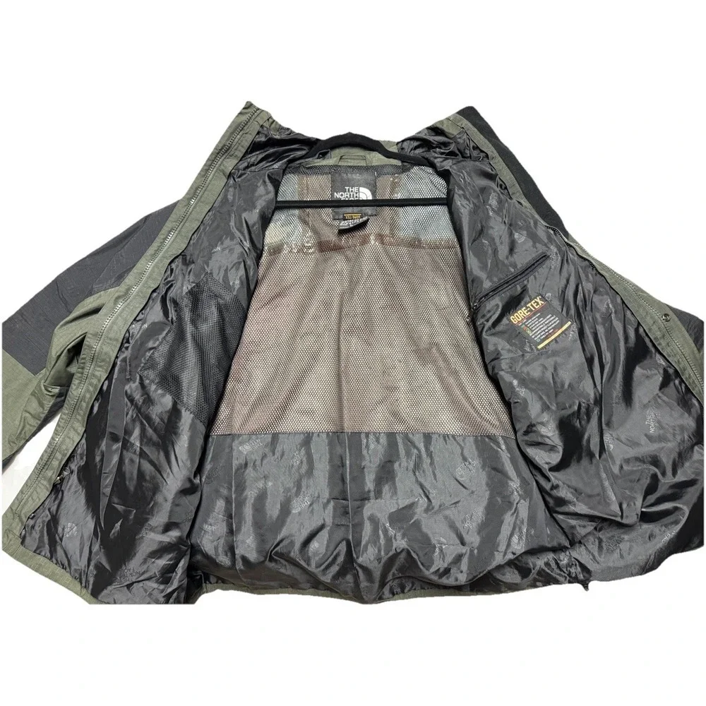 vintage North Face Mountain Jacket Gore Tex Size large excellent condition shell